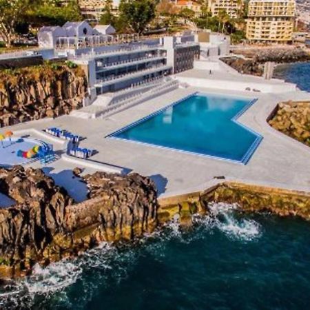 Comfortable 2-Bedroom Apartment For Relaxing Stays Funchal  Esterno foto
