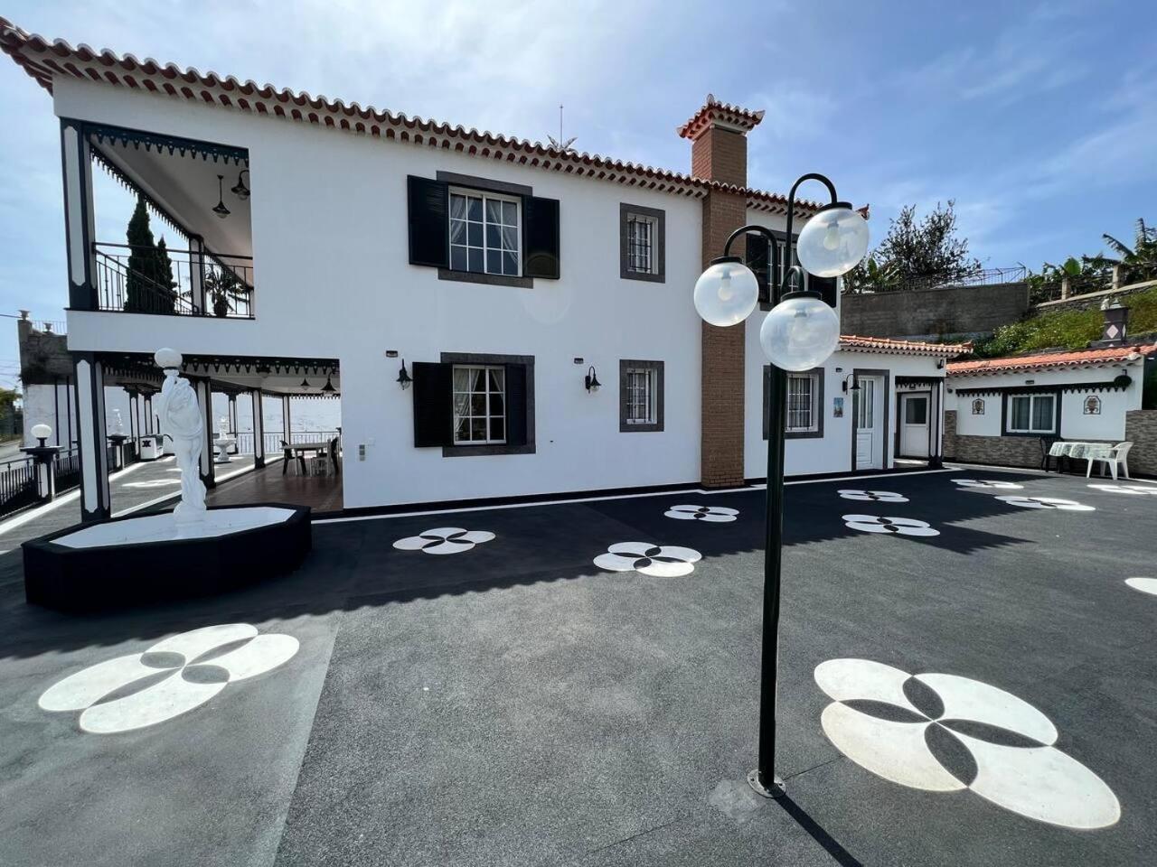 Comfortable 2-Bedroom Apartment For Relaxing Stays Funchal  Esterno foto