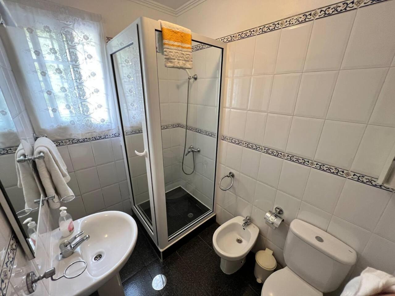 Comfortable 2-Bedroom Apartment For Relaxing Stays Funchal  Esterno foto